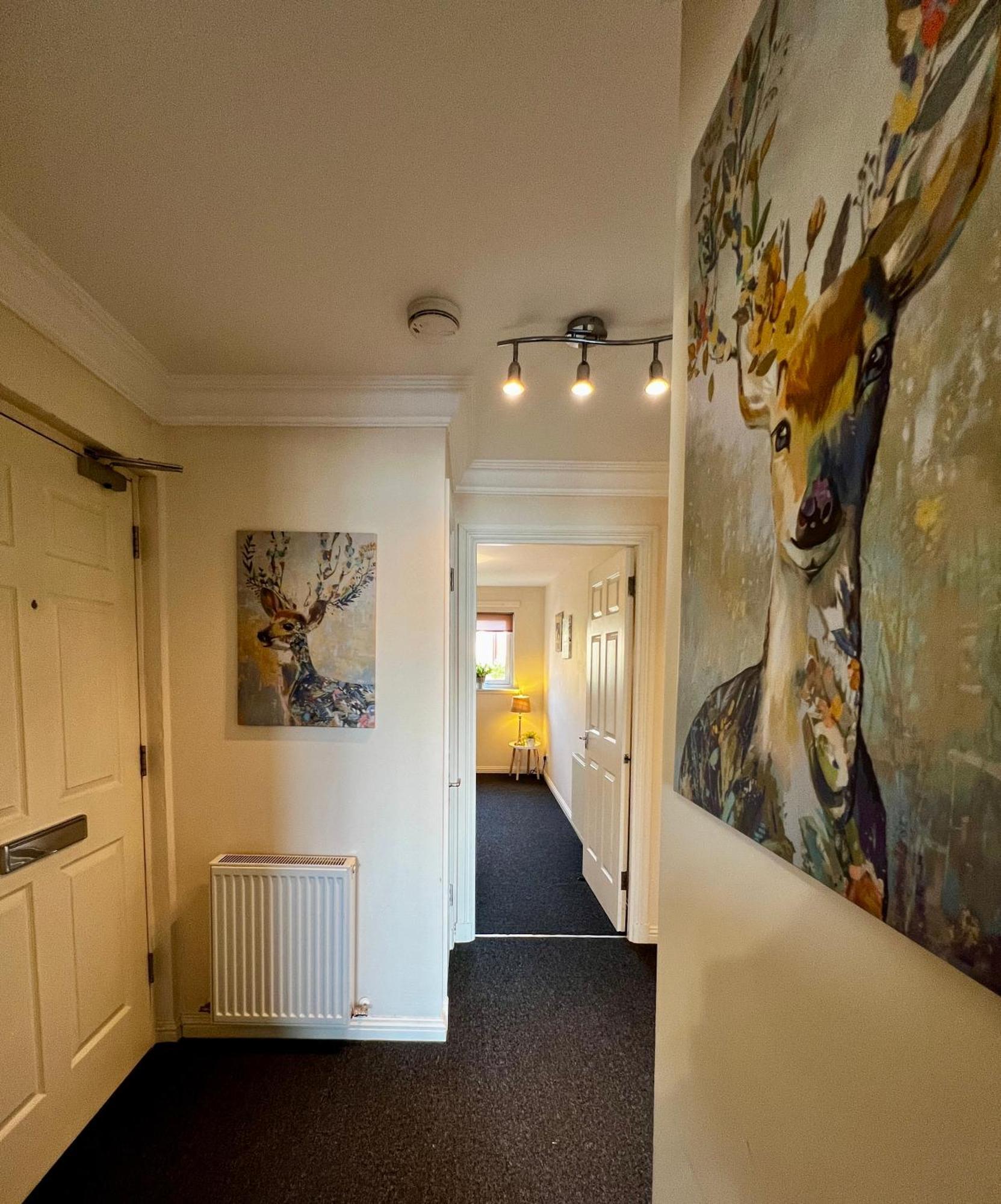 Stylish Modern Flat With Juliet Balcony & Parking Apartment Glasgow Exterior foto